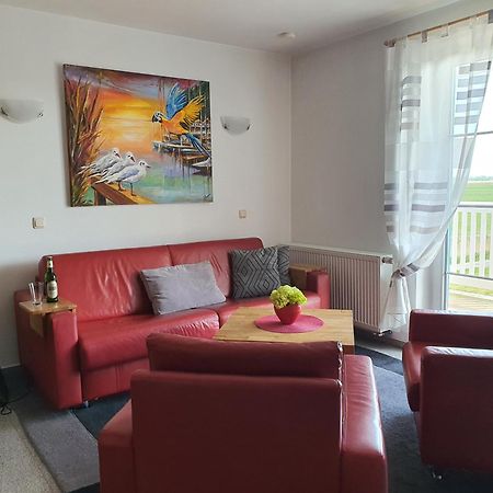 Ferienwohnung Hafenkiek 47 Mit 2 Baedern Und 2 Balkonen Karlshagen Exterior foto