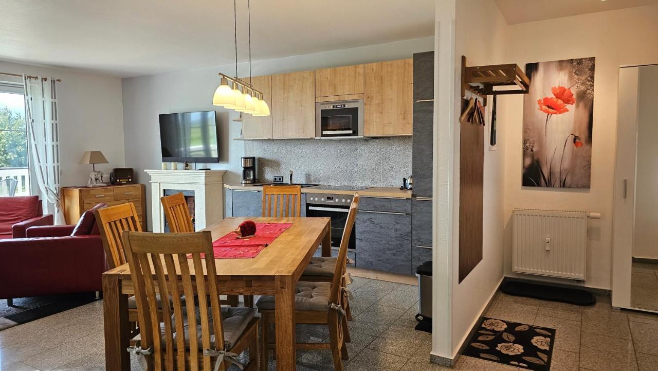 Ferienwohnung Hafenkiek 47 Mit 2 Baedern Und 2 Balkonen Karlshagen Exterior foto